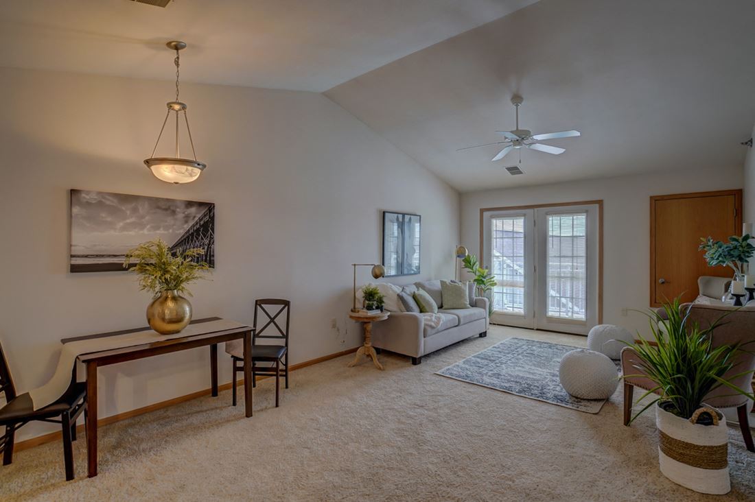 Prairie Towne Square Apartments photo